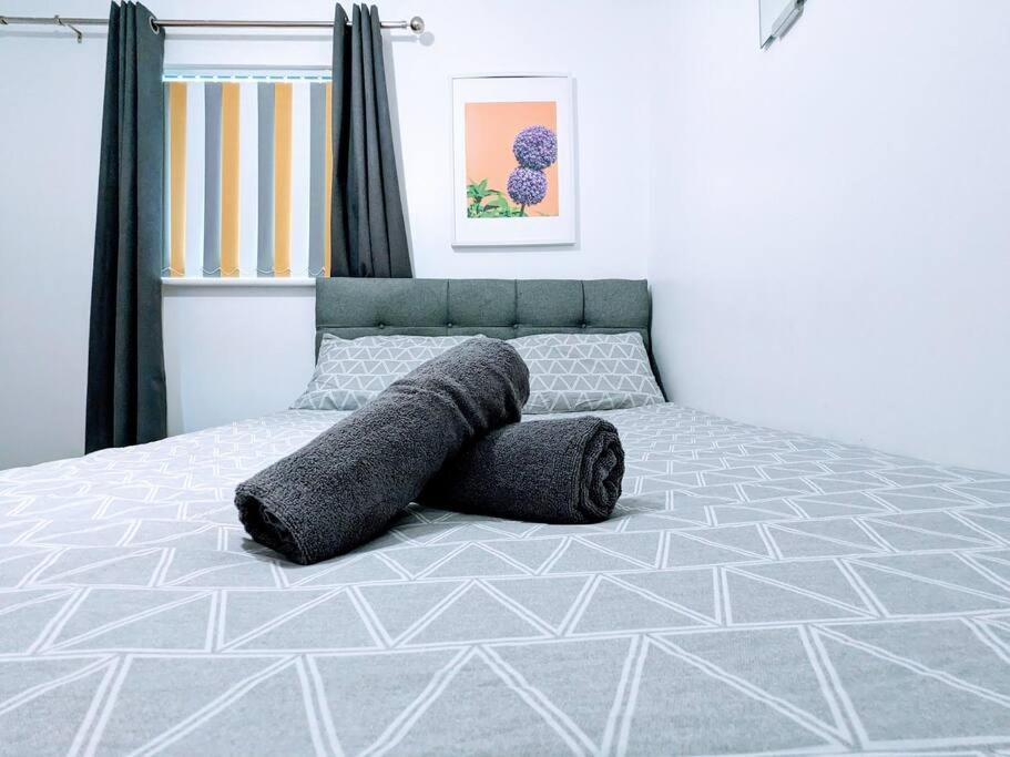 City Centre Comfort Northamptonアパートメント エクステリア 写真